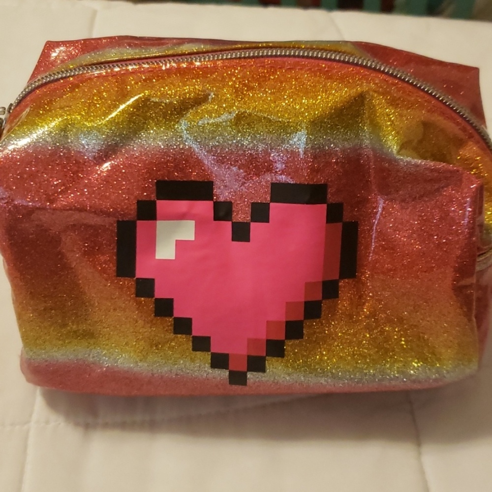 Sparkly heart small bag